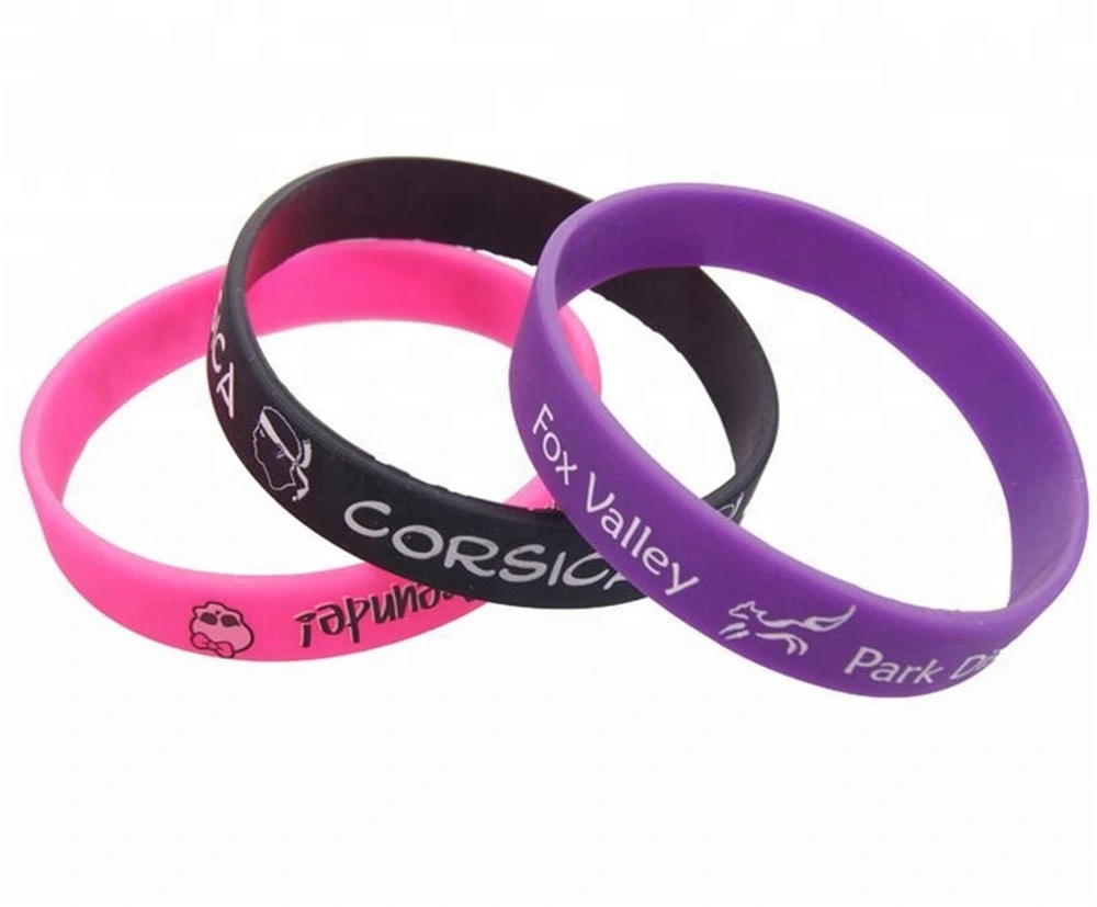 OEM New Design Magnetic Silicone Wristband